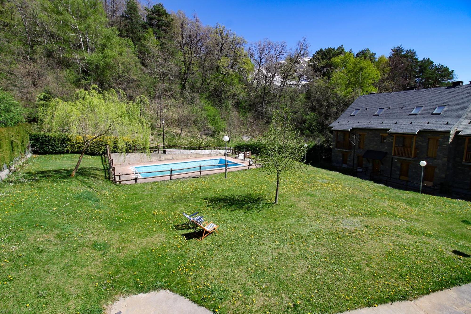 Villa Nuria Tramacastilla de Tena Kültér fotó